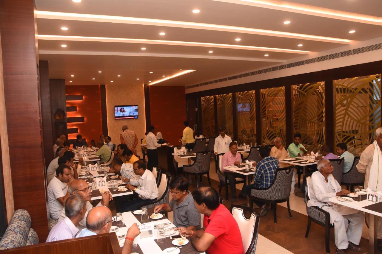 Hotel Nand Residency Ghazipur Esterno foto